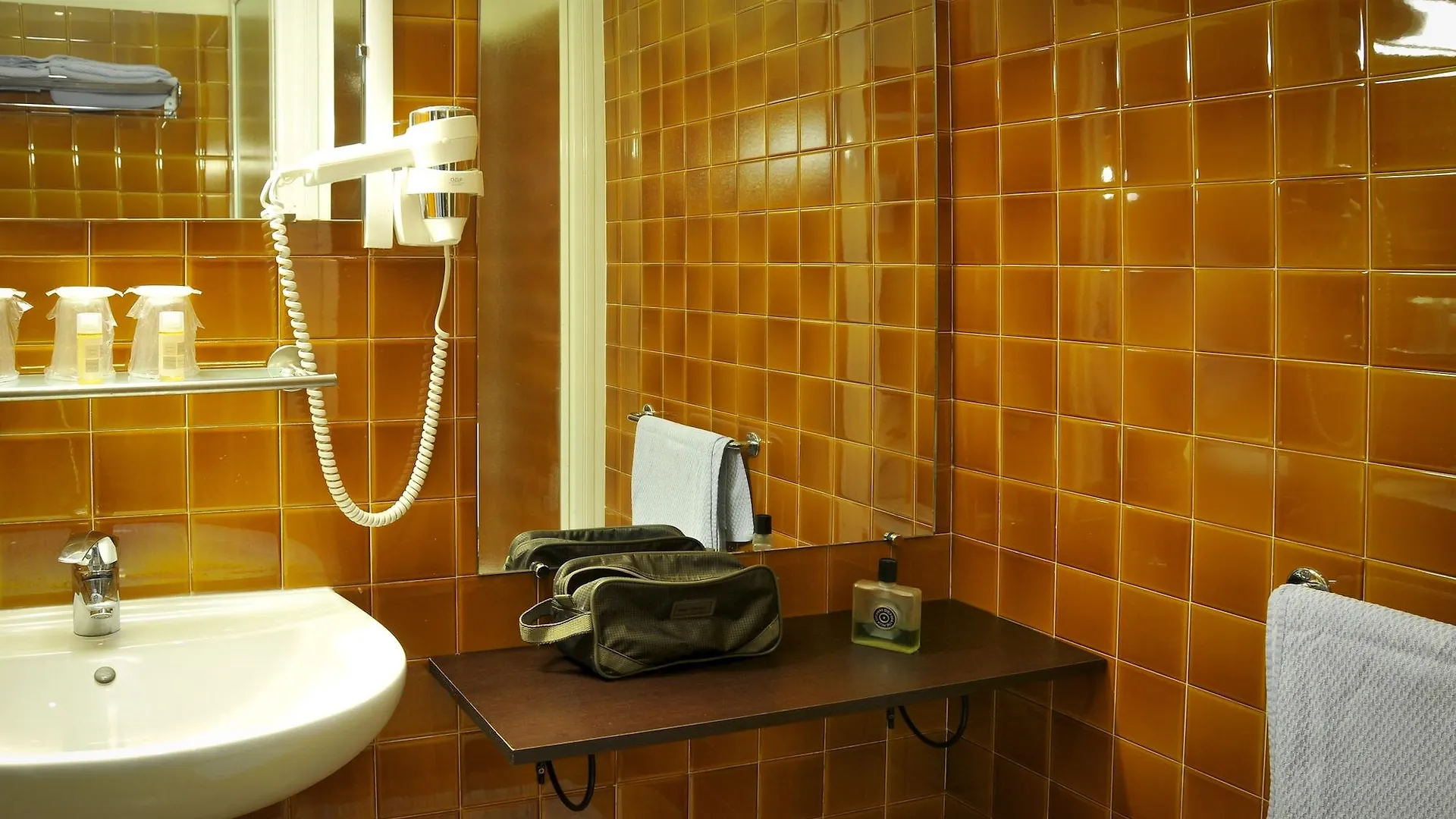 Hotell Eden Montmartre 3*