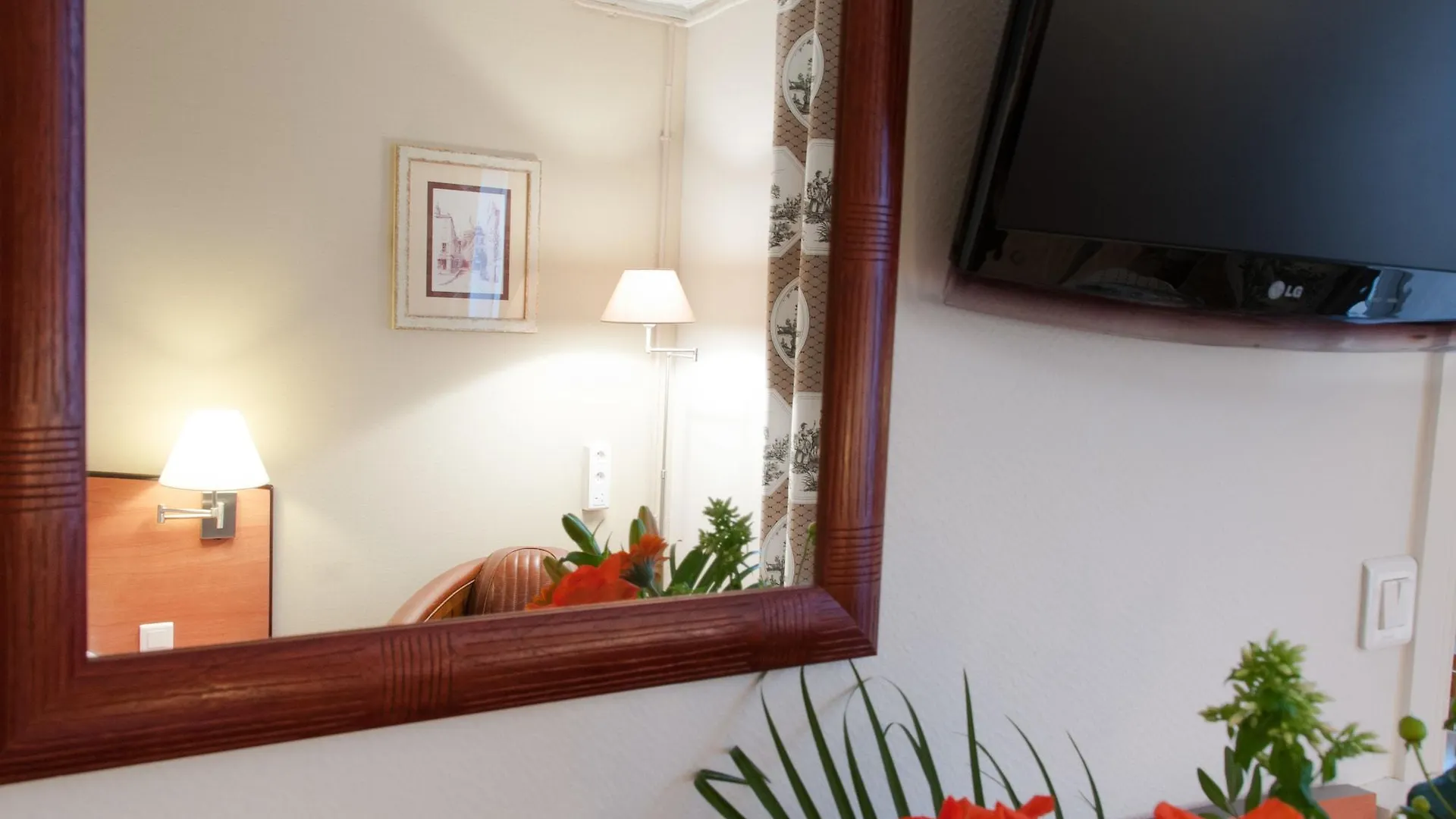 Eden Montmartre Hotell