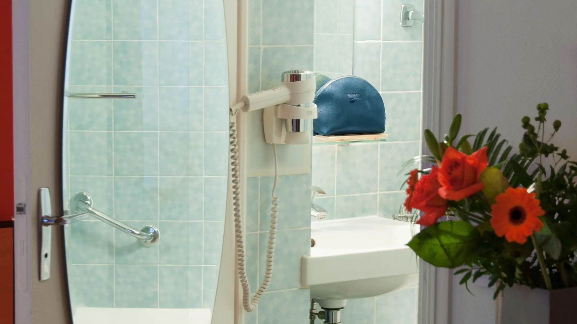Hotell Eden Montmartre 3*