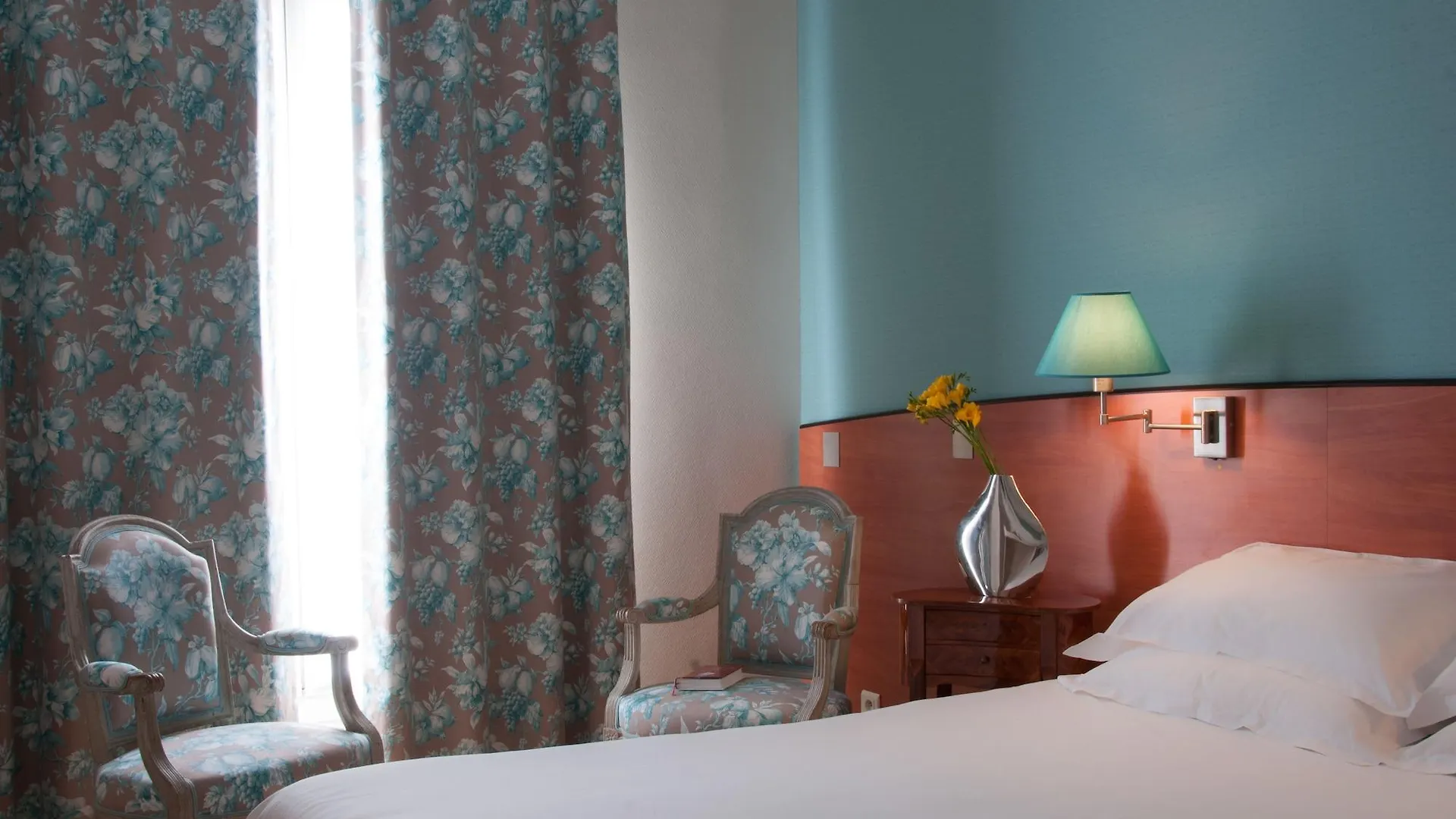 Eden Montmartre Hotel 3*